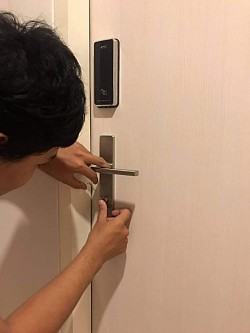 รับปลดล็อคประตูคอนโด